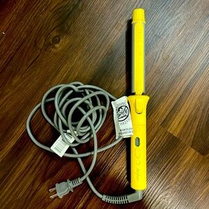 Dry Bar 3 Day Bender Digital Curling Iron 1”